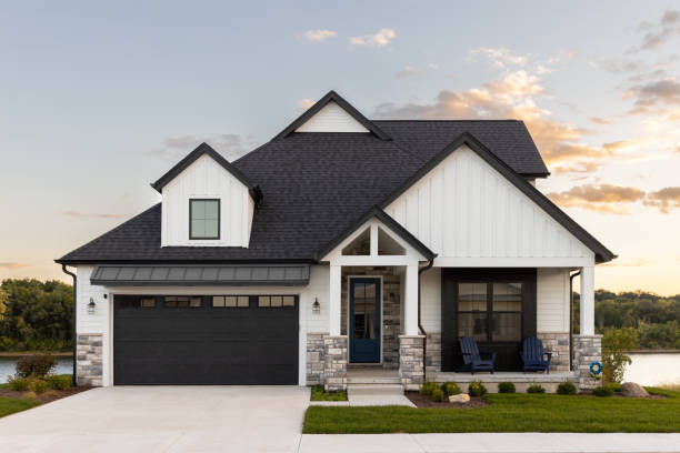 Best Roof Moss and Algae Removal  in Redland, AL